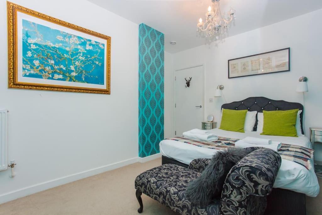 Unique & Welcoming 2Bd Flat In Limehouse Apartment London Bagian luar foto
